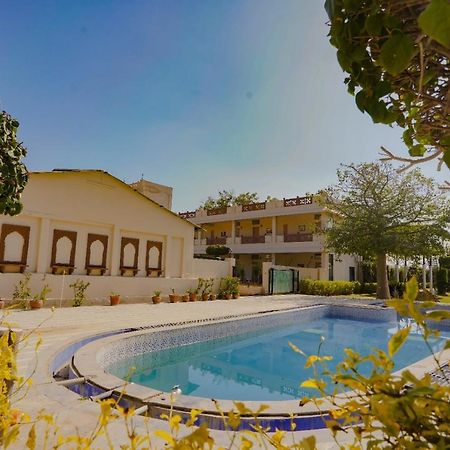 ג'איפור Royal Ocean Resort מראה חיצוני תמונה