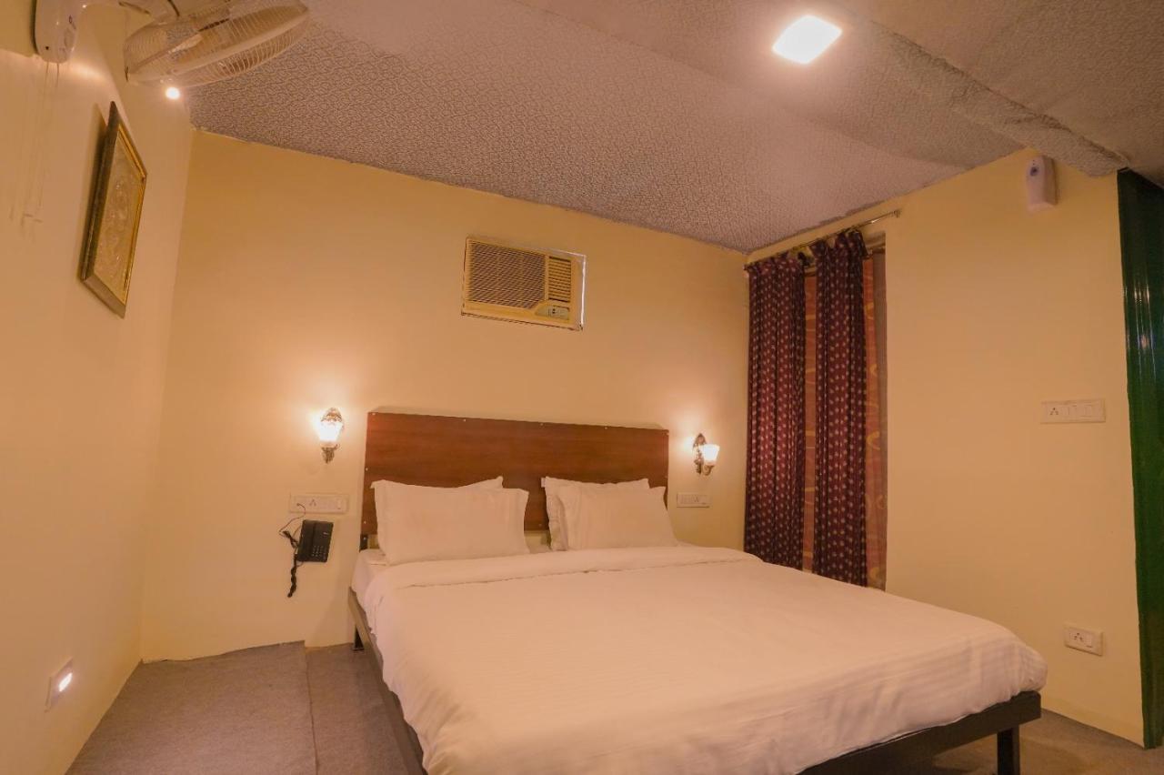 ג'איפור Royal Ocean Resort מראה חיצוני תמונה