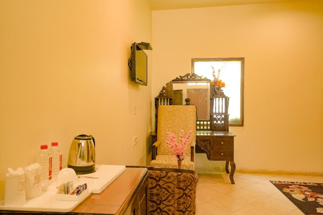 ג'איפור Royal Ocean Resort מראה חיצוני תמונה