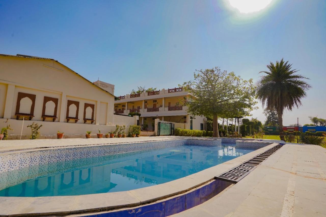 ג'איפור Royal Ocean Resort מראה חיצוני תמונה
